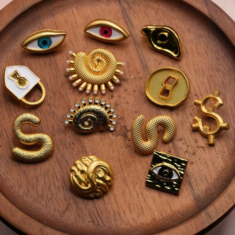 Vintage metalowy guzik w kszta – Embellish Craft recenzja i cena